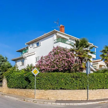 Apartments Zanetti Pula Exterior photo